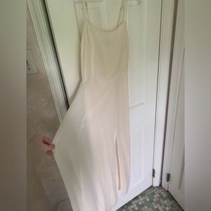 Wilfred Aritzia silky cream midi dress with slit sz 4